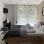 Hotell Hgh - Garni Helbig *