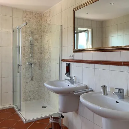 Hotell Hgh - Garni Helbig *