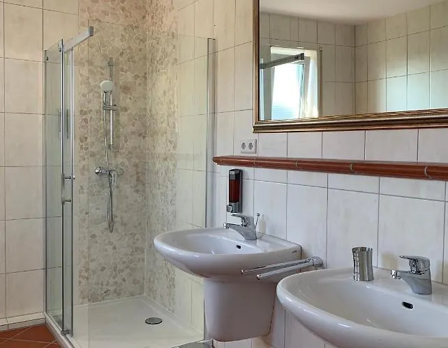 Hotel Hgh - Garni Helbig *